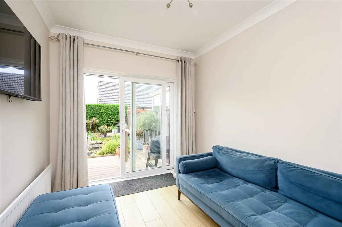 Lyndhurst Road, Scholes, LS15
