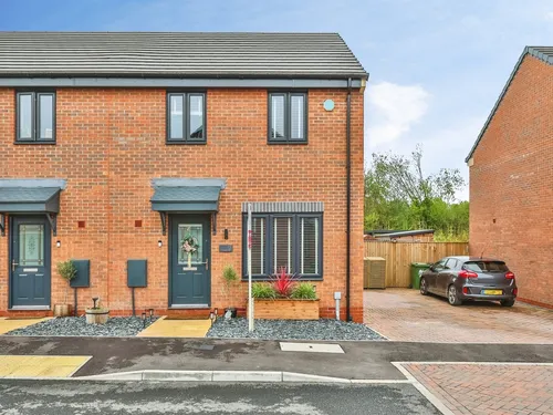 Nesfield Drive, Shipley, Heanorphoto