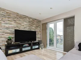 Southwell Close, Chafford Hundred, Grays thumb 3