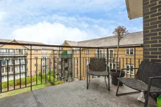 Southwell Close, Chafford Hundred, Grays