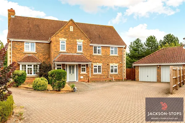 Moat Farm Close, Greenfield, MK45 photo 1
