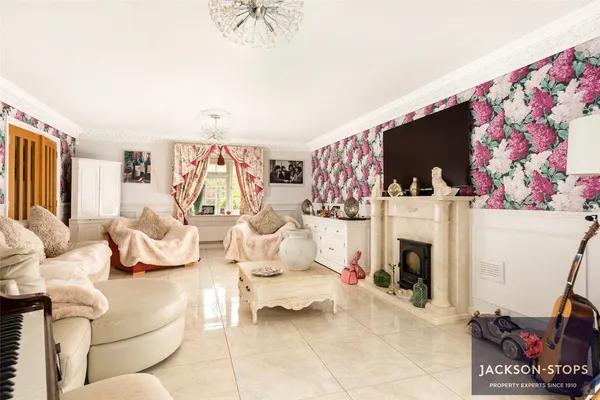 Moat Farm Close, Greenfield, MK45 photo 9