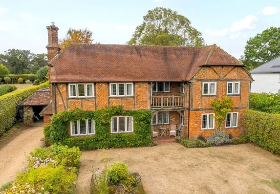 Three Stiles Road, Farnham, GU9