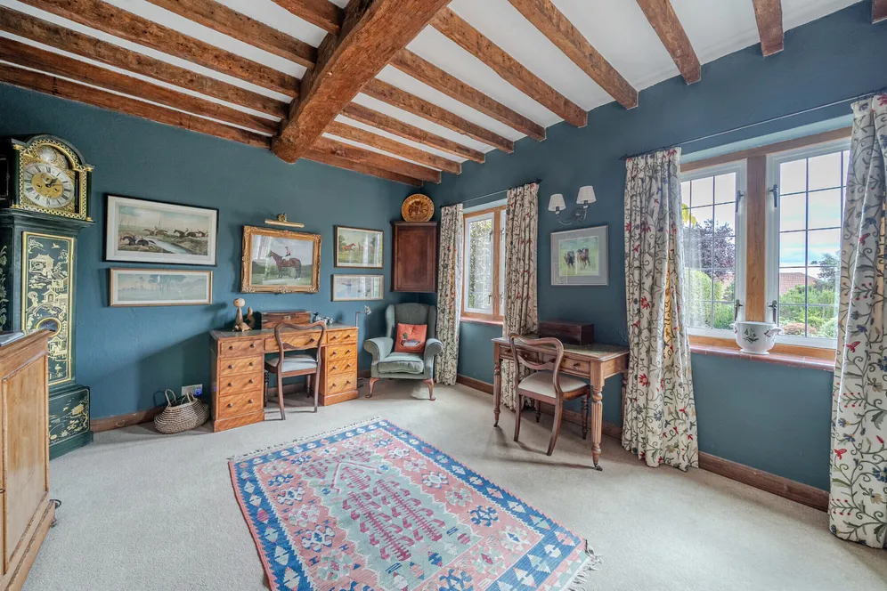 Three Stiles Road, Farnham, GU9 photo 6