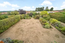 Three Stiles Road, Farnham, GU9 photo 7