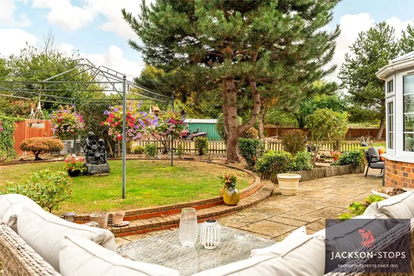 Moat Farm Close, Greenfield, MK45 photo 36