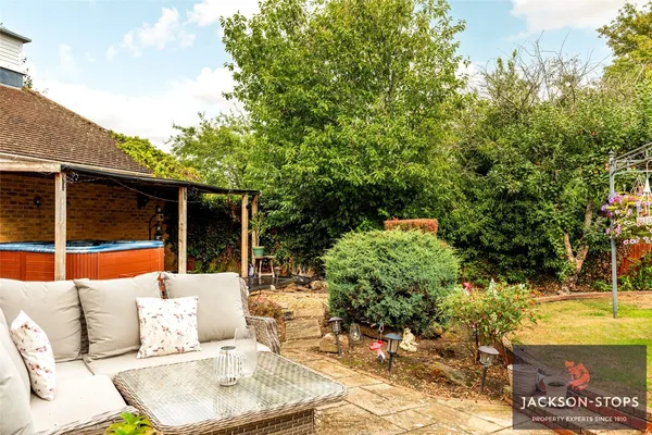 Moat Farm Close, Greenfield, MK45 photo 37