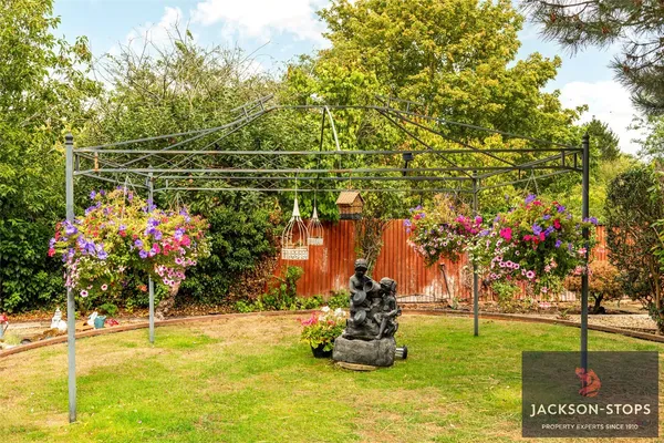 Moat Farm Close, Greenfield, MK45 photo 38