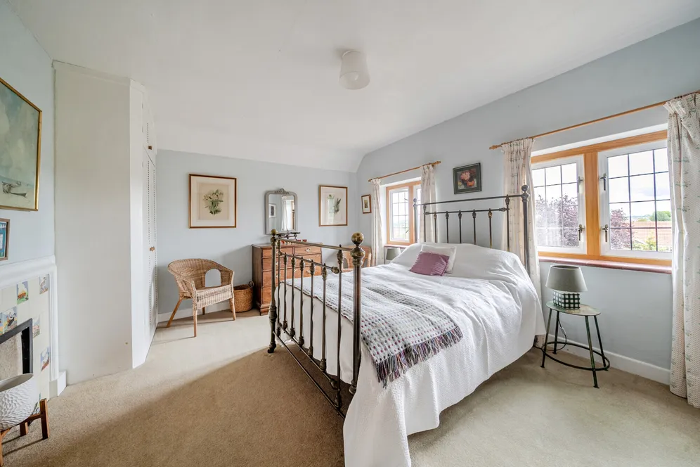 Three Stiles Road, Farnham, GU9 photo 15