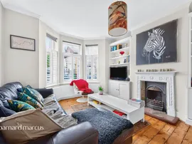 King Charles Crescent, Surbiton thumb 2