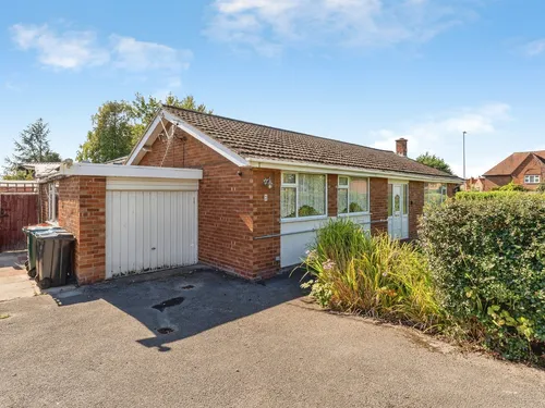 Rowcliffe Avenue, Chesterphoto