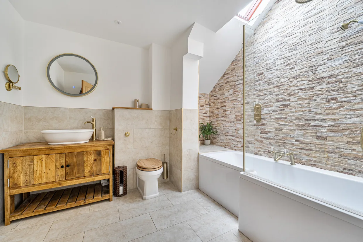 Bell Meadow, Godstone, RH9 photo 5