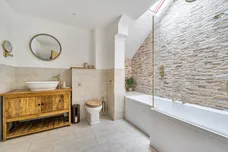 Bell Meadow, Godstone, RH9 photo 5