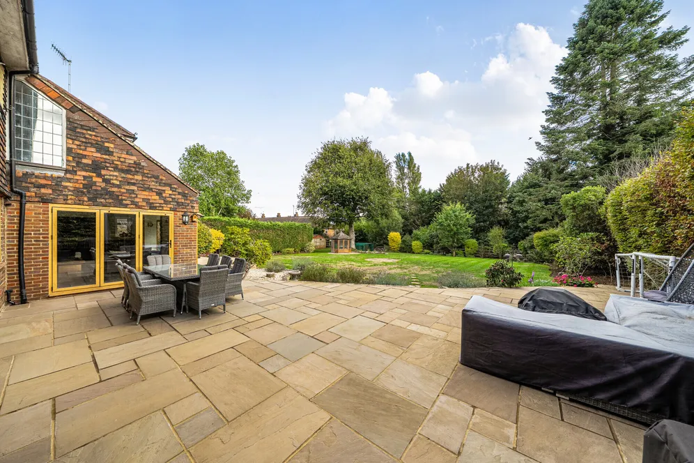 Bell Meadow, Godstone, RH9 photo 26
