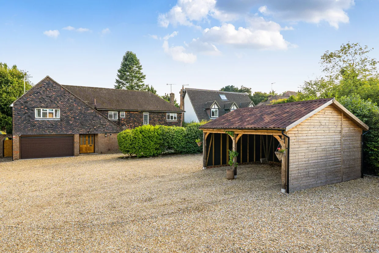 Bell Meadow, Godstone, RH9 photo 28