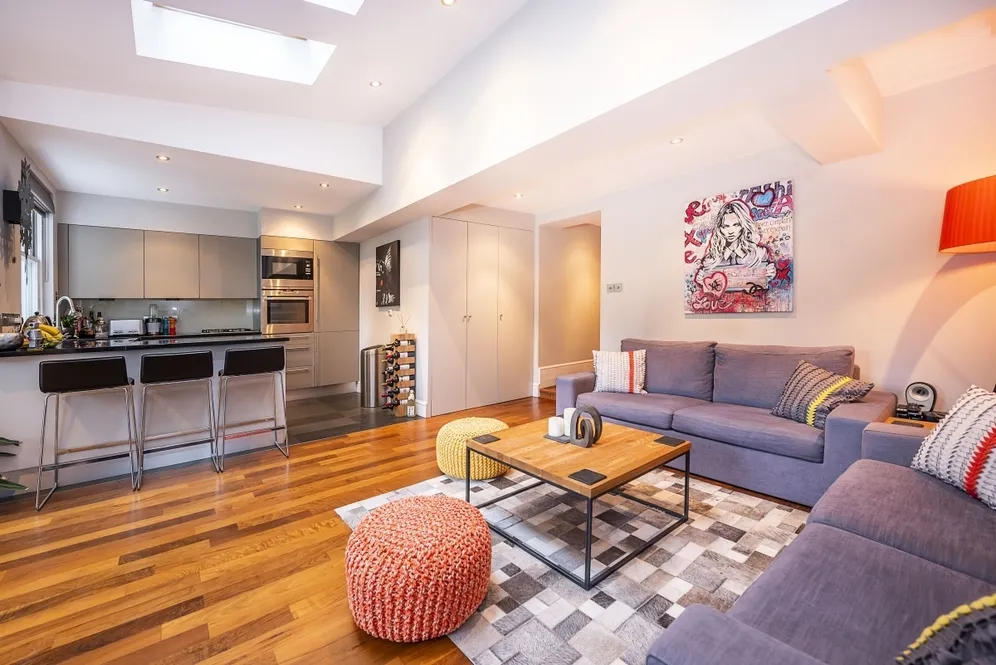 Louvaine Road, London, SW11 photo 5