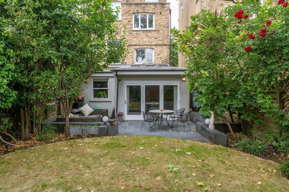 Louvaine Road, London, SW11 photo 12
