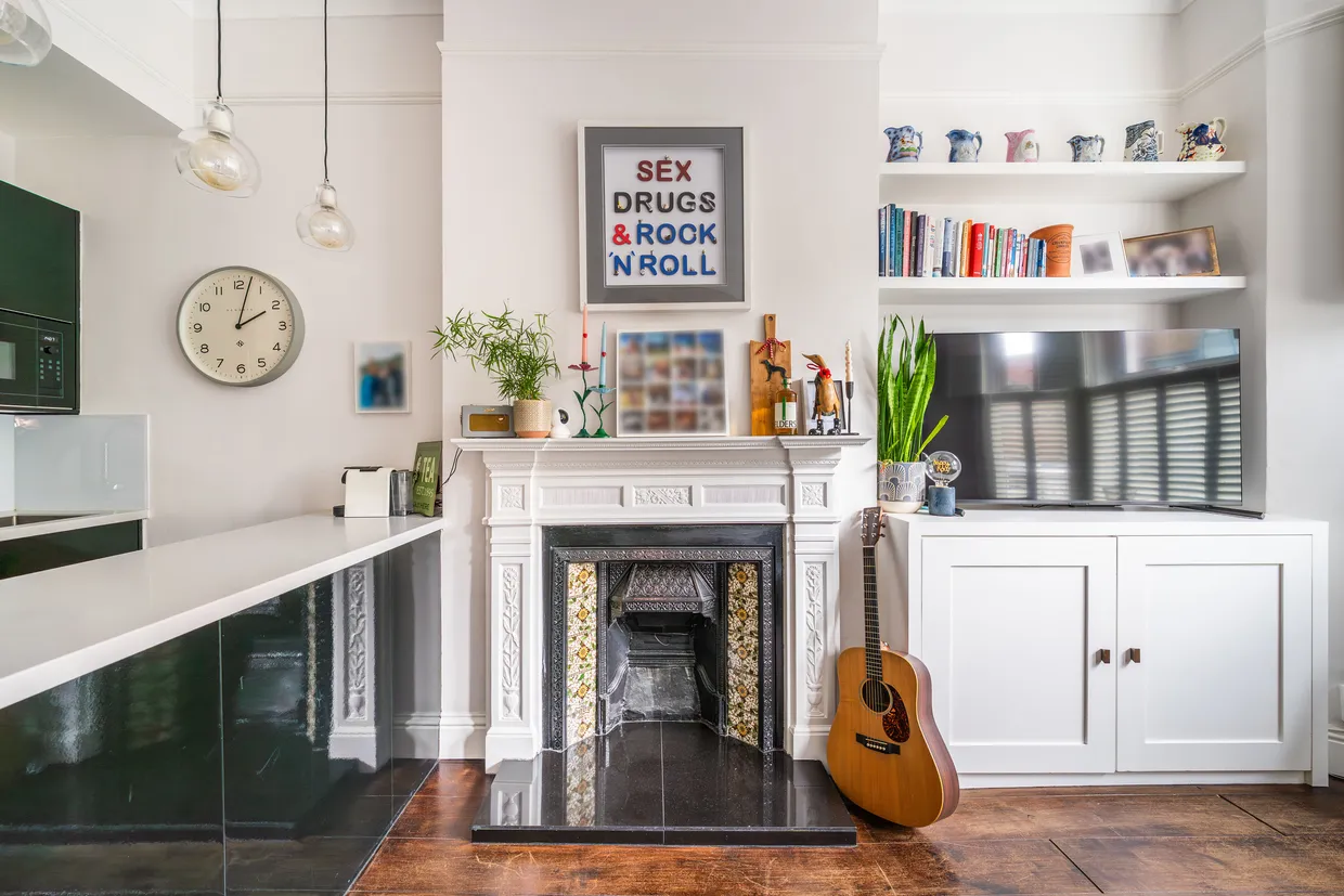 Boutflower Road, London, SW11 photo 9