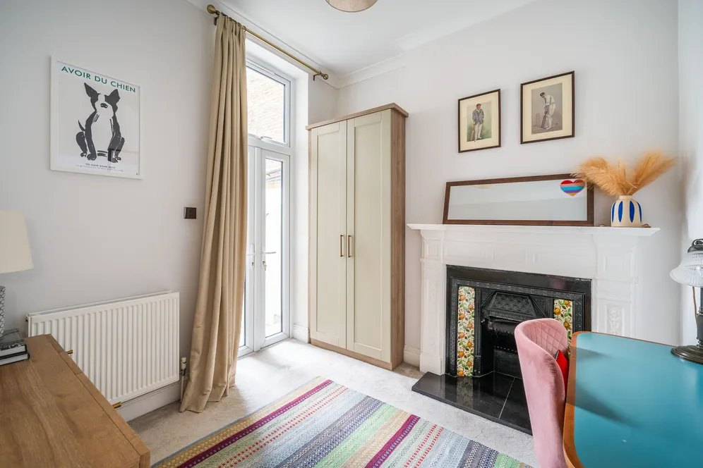 Boutflower Road, London, SW11 photo 16