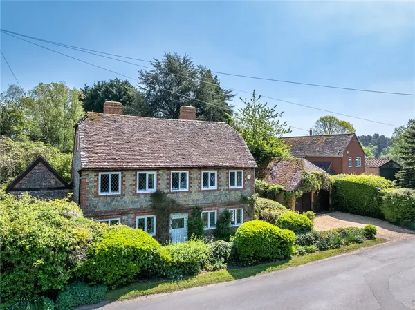 The Street, Stedham, GU29 photo 1