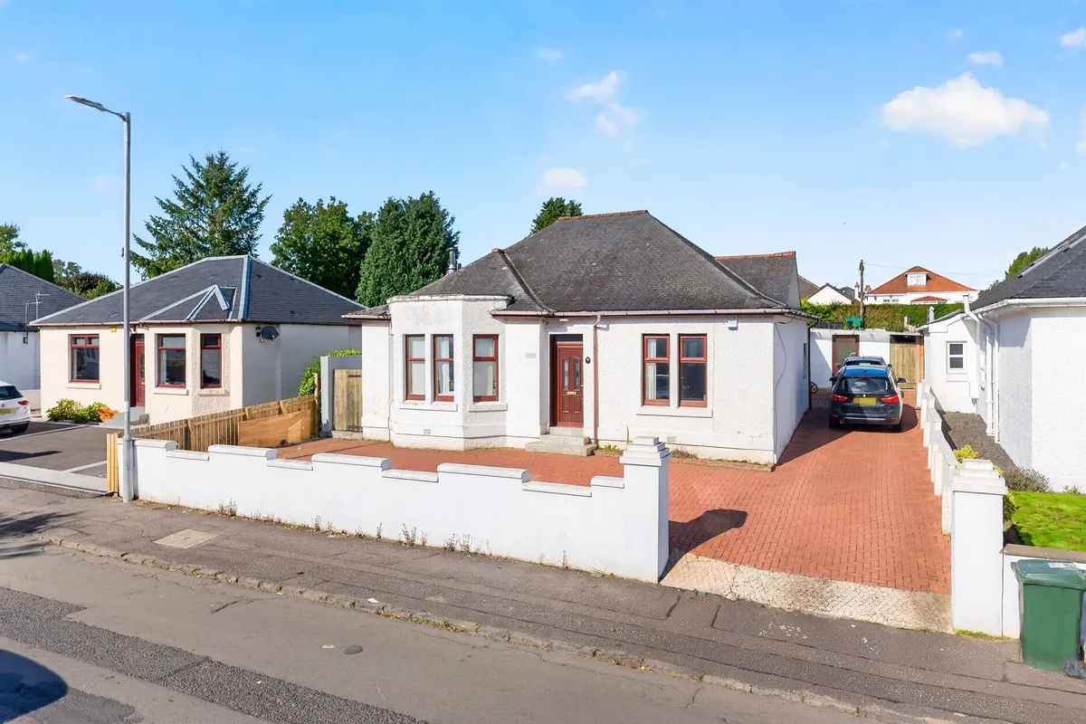 Knockinlaw Road, Kilmarnock