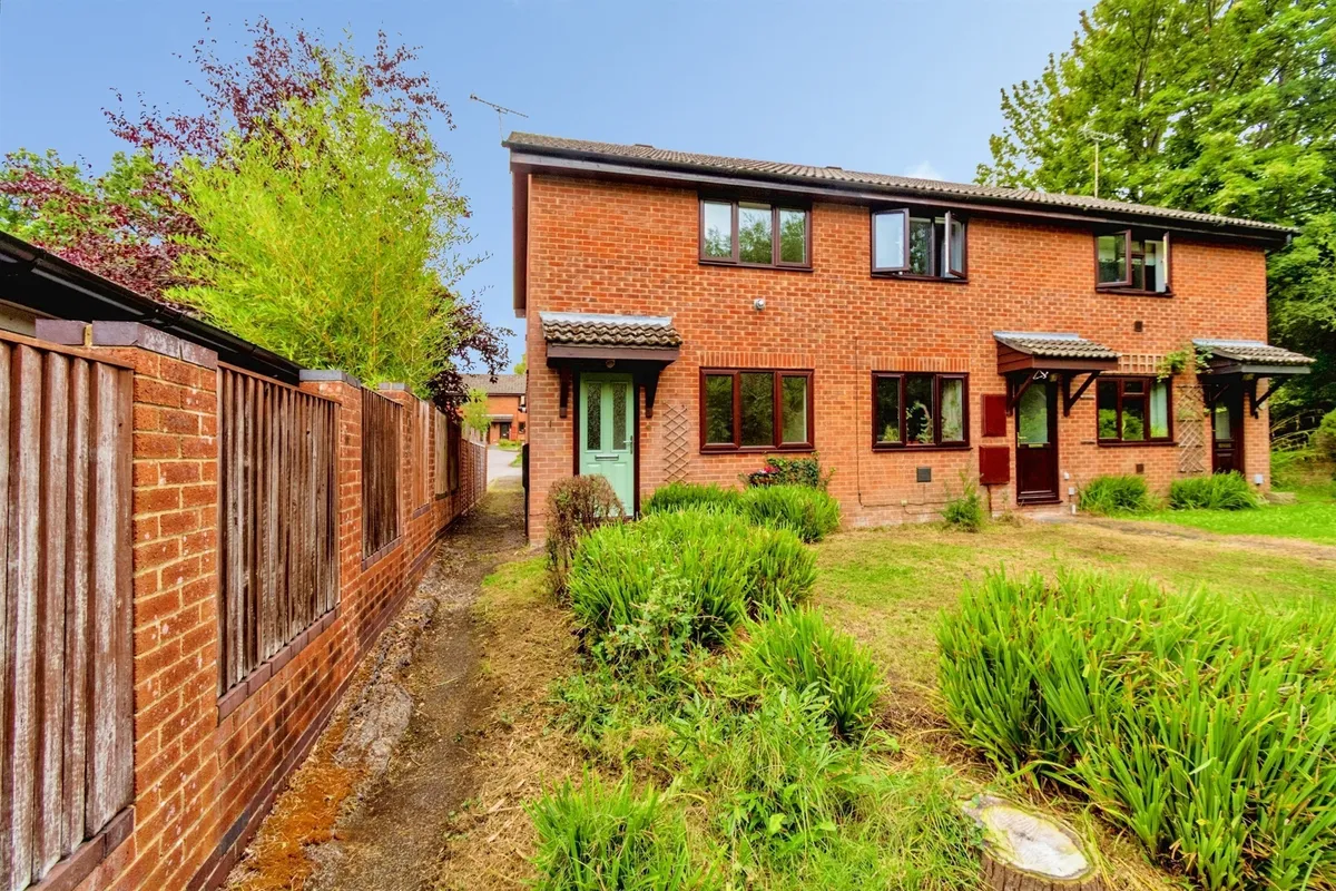 Seaward Rise, Romsey
