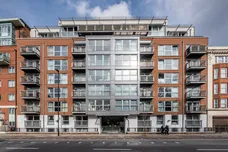 Vauxhall Bridge Road, London, SW1V photo 2