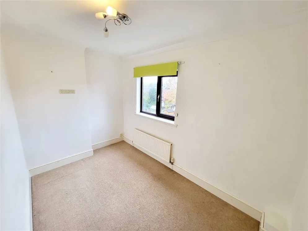 Property carousel item 14