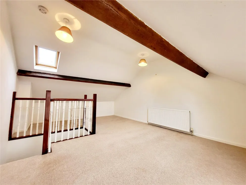 Property carousel item 16