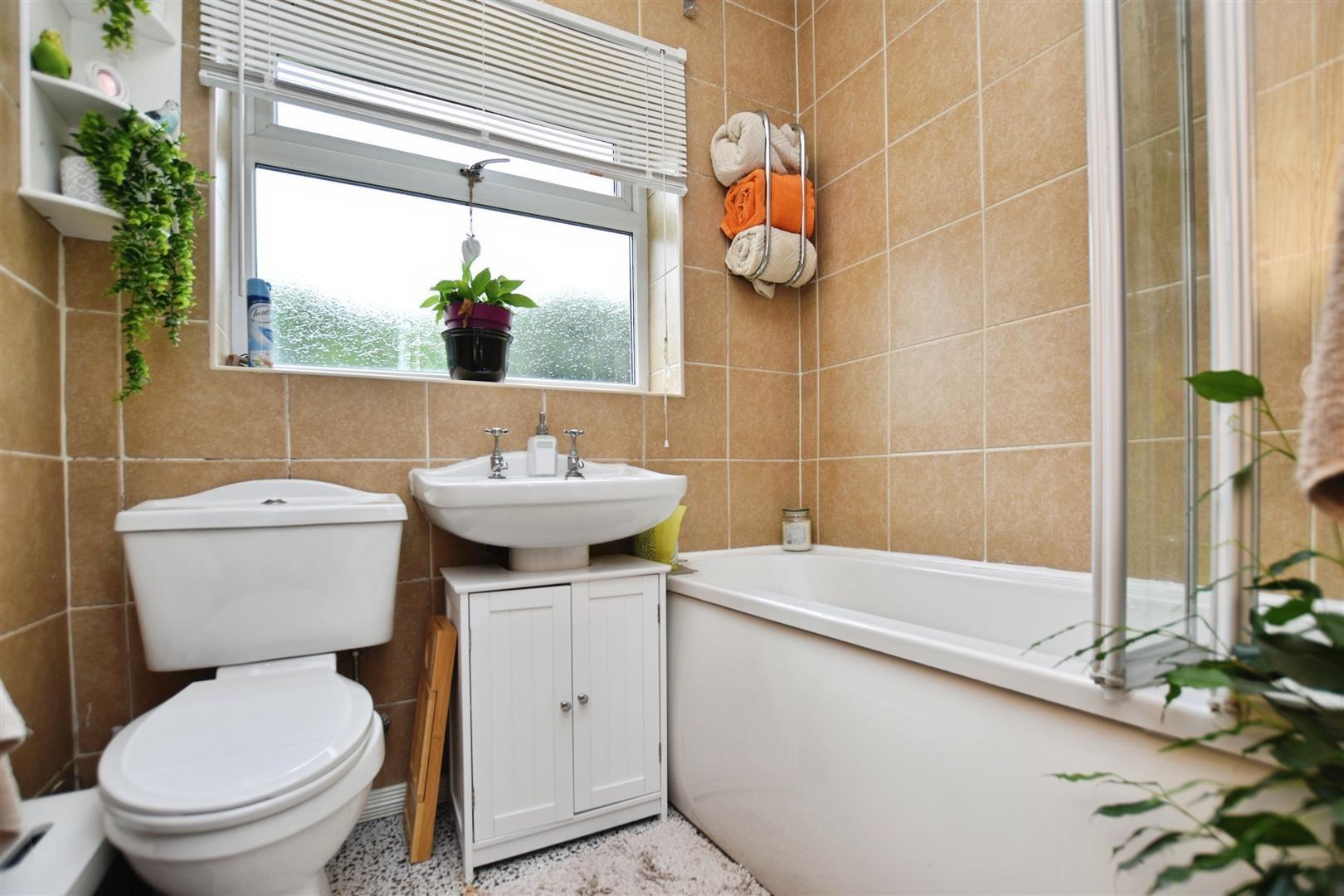 Seymour Road, Keyingham, Hull Image 14