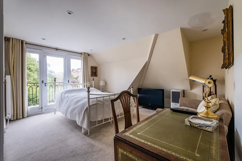 Elm Tree Road, London, NW8