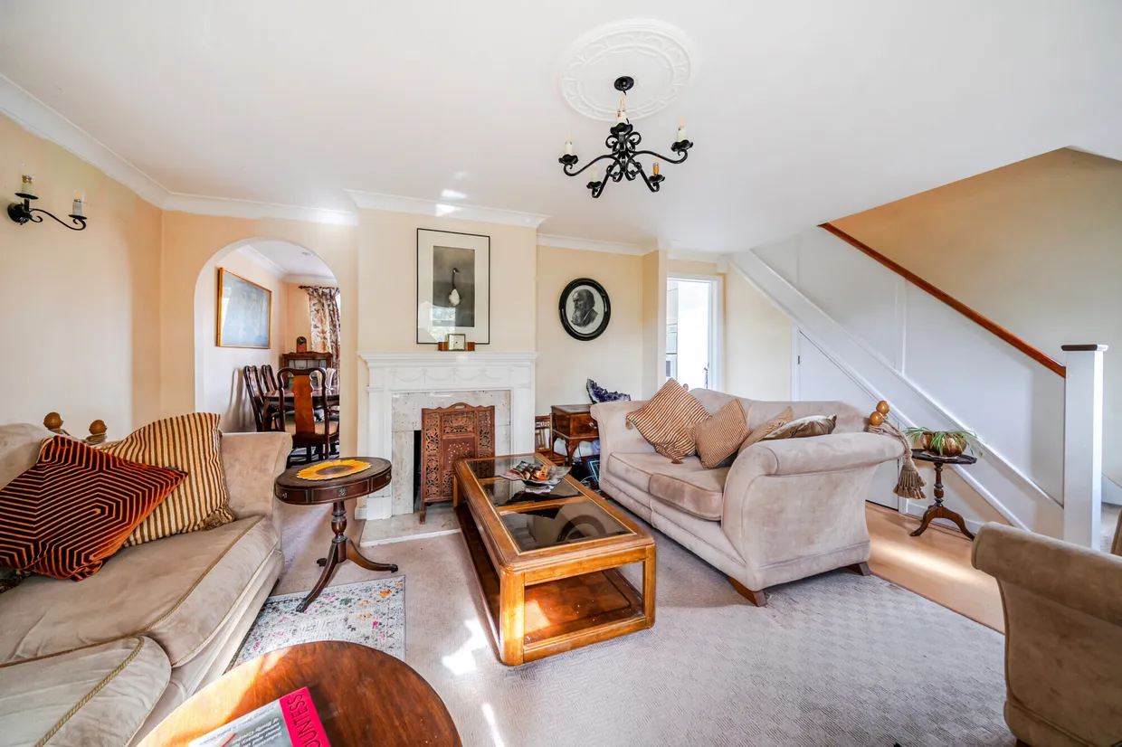 Charters Way, Sunningdale, SL5 photo 3