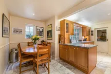 Chertsey Road, Windlesham, GU20 photo 10