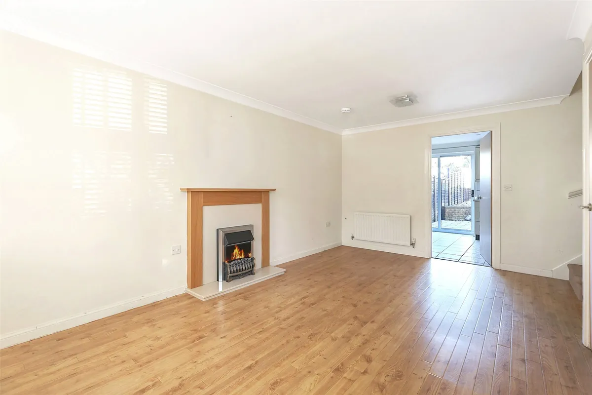 Blanford Mews, Reigate, Surrey, RH2