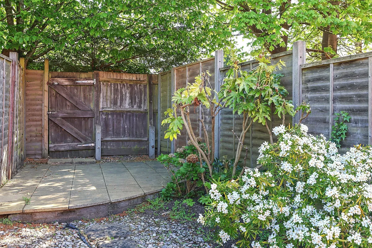 Blanford Mews, Reigate, Surrey, RH2