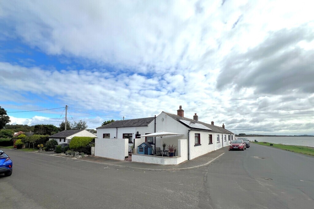 Whiterow, Powfoot Image 32