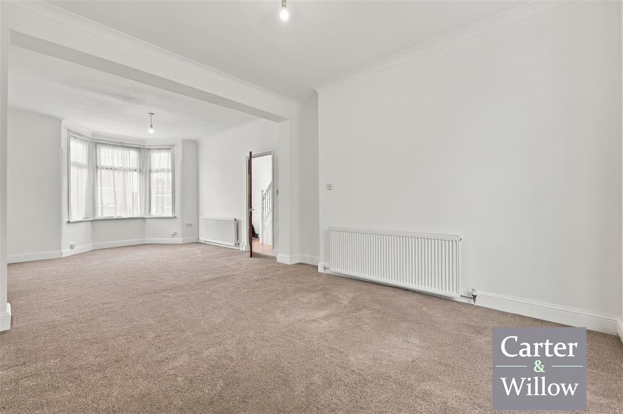 Sparsholt Road, Barking, Essex Image 6