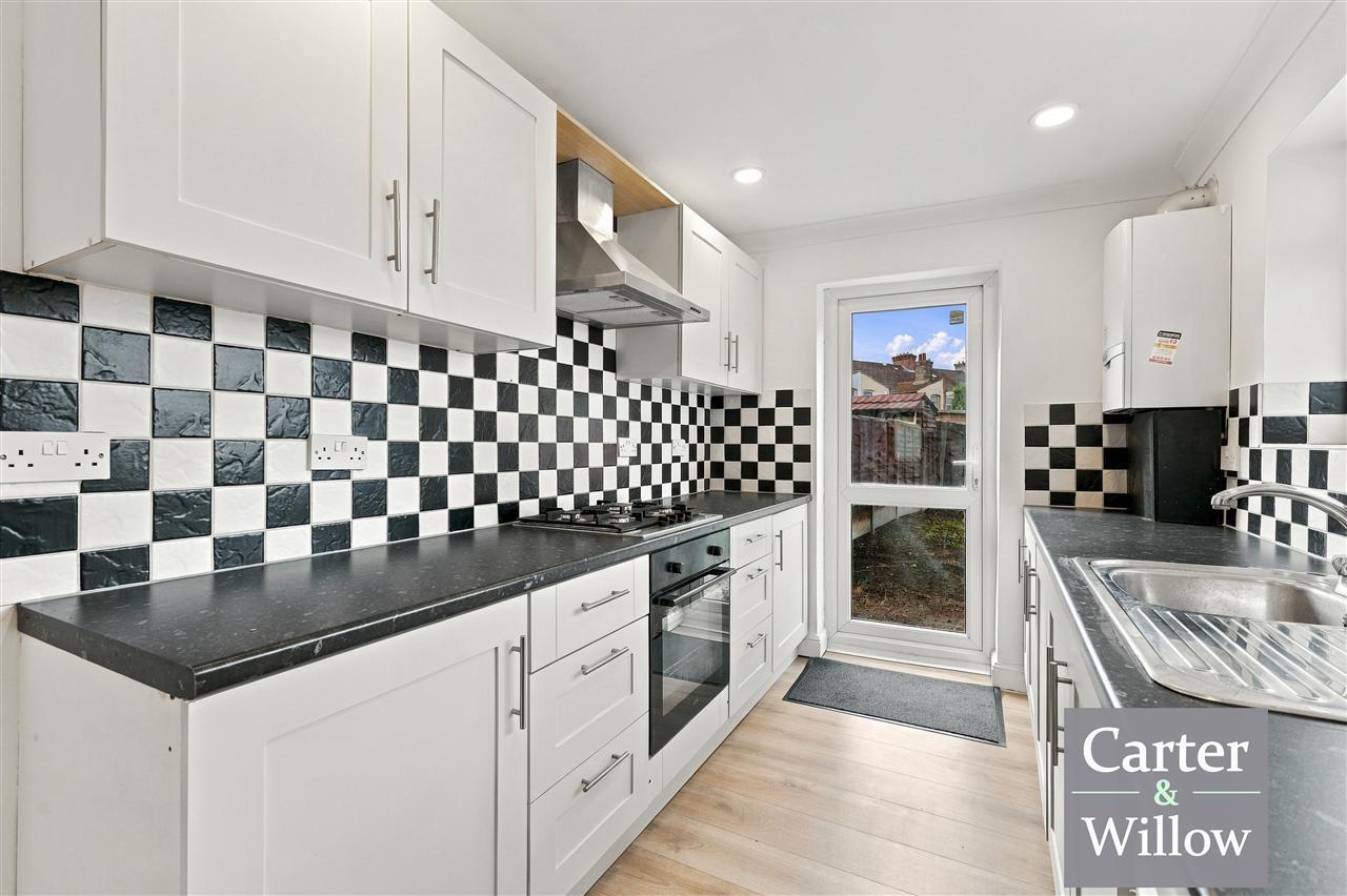 Sparsholt Road, Barking, Essex Image 7