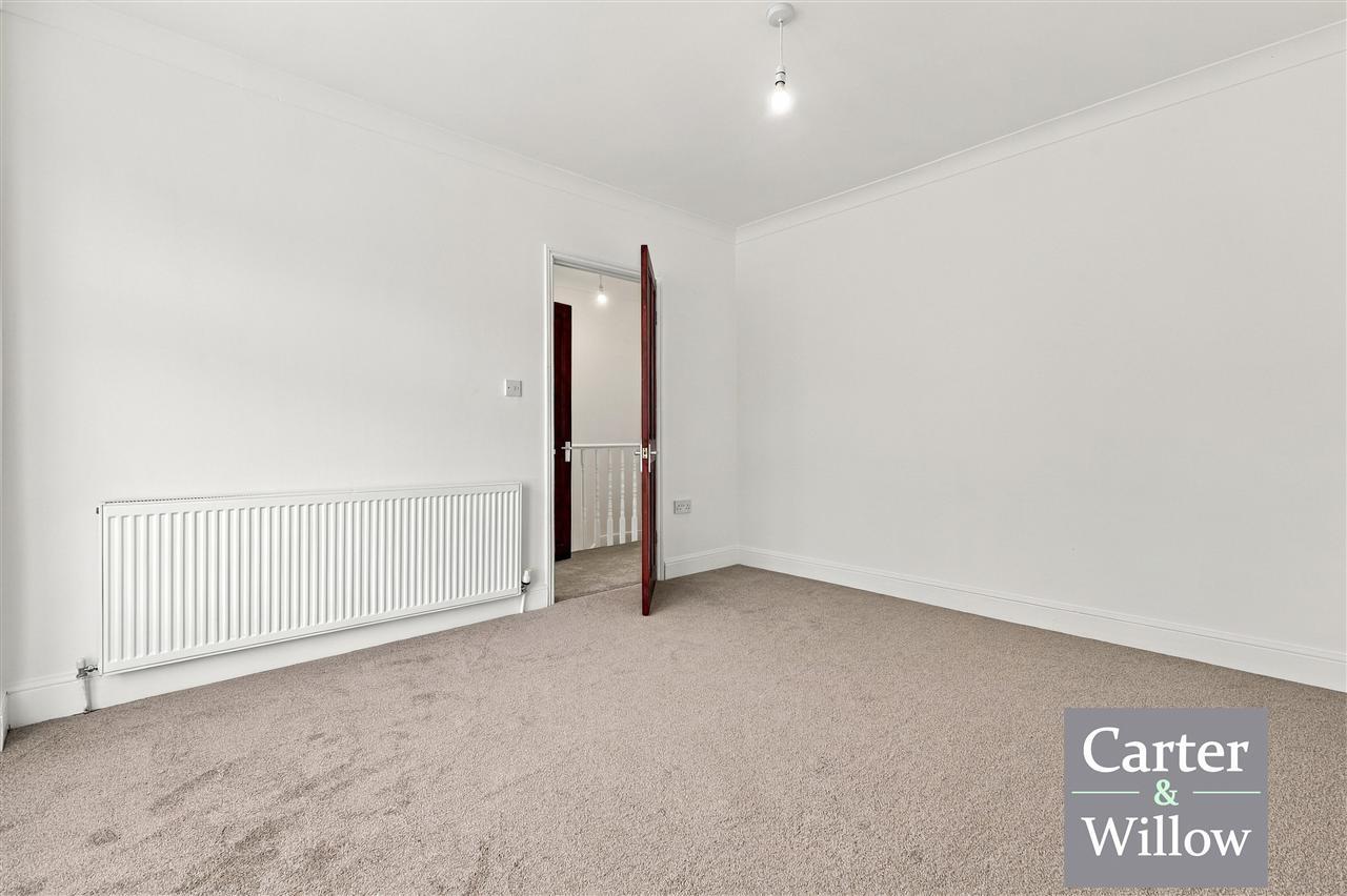 Sparsholt Road, Barking, Essex Image 14