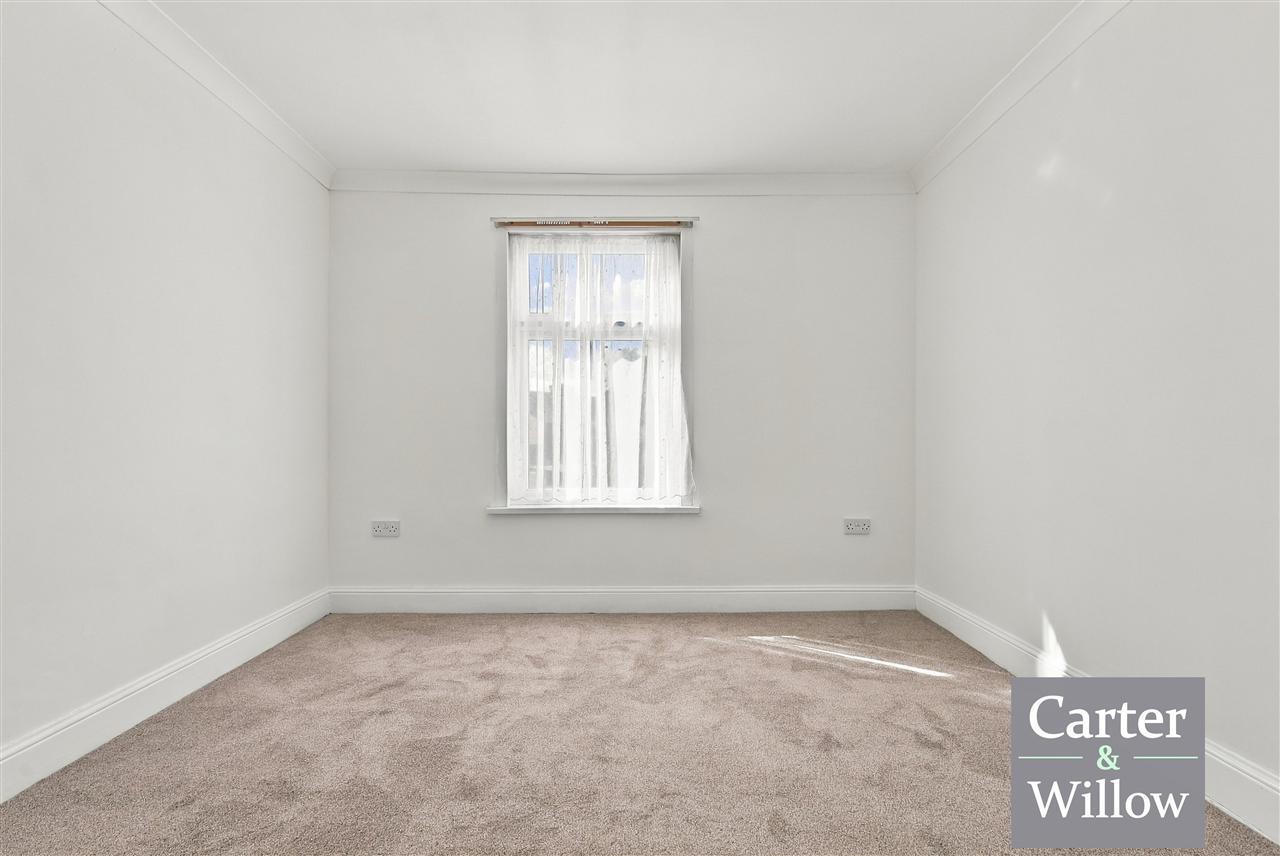 Sparsholt Road, Barking, Essex Image 16