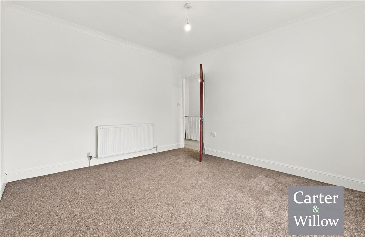 Sparsholt Road, Barking, Essex Image 17