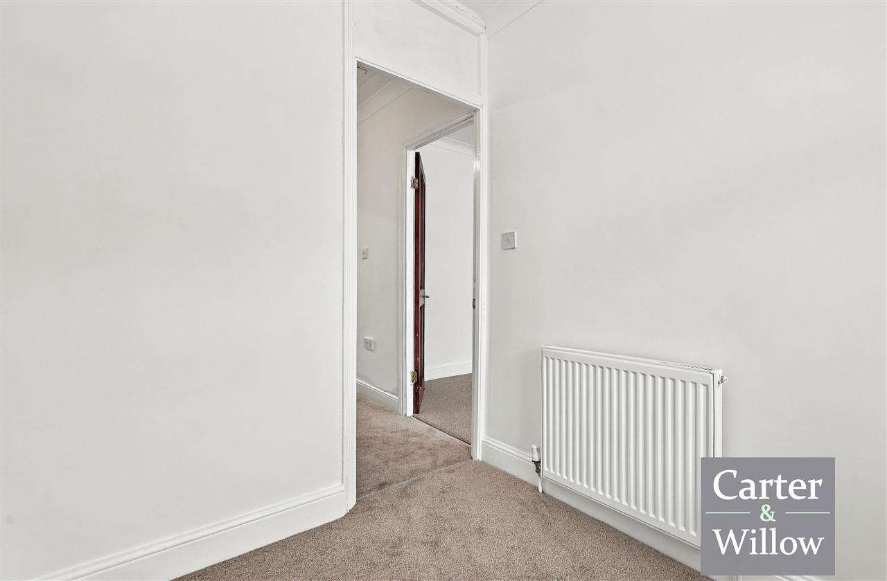 Sparsholt Road, Barking, Essex Image 19