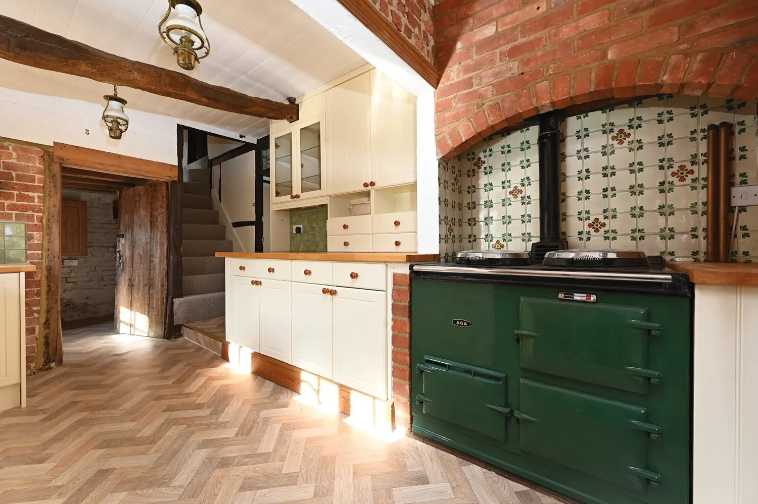 North Lane, West Hoathly, RH19 photo 9