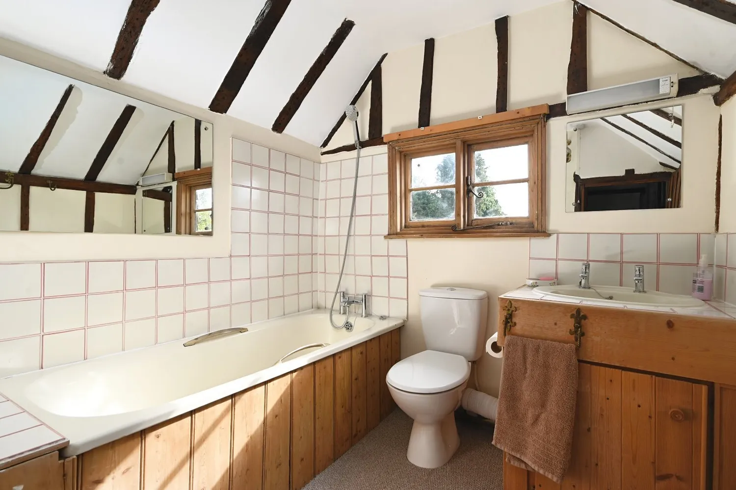 North Lane, West Hoathly, RH19 photo 18