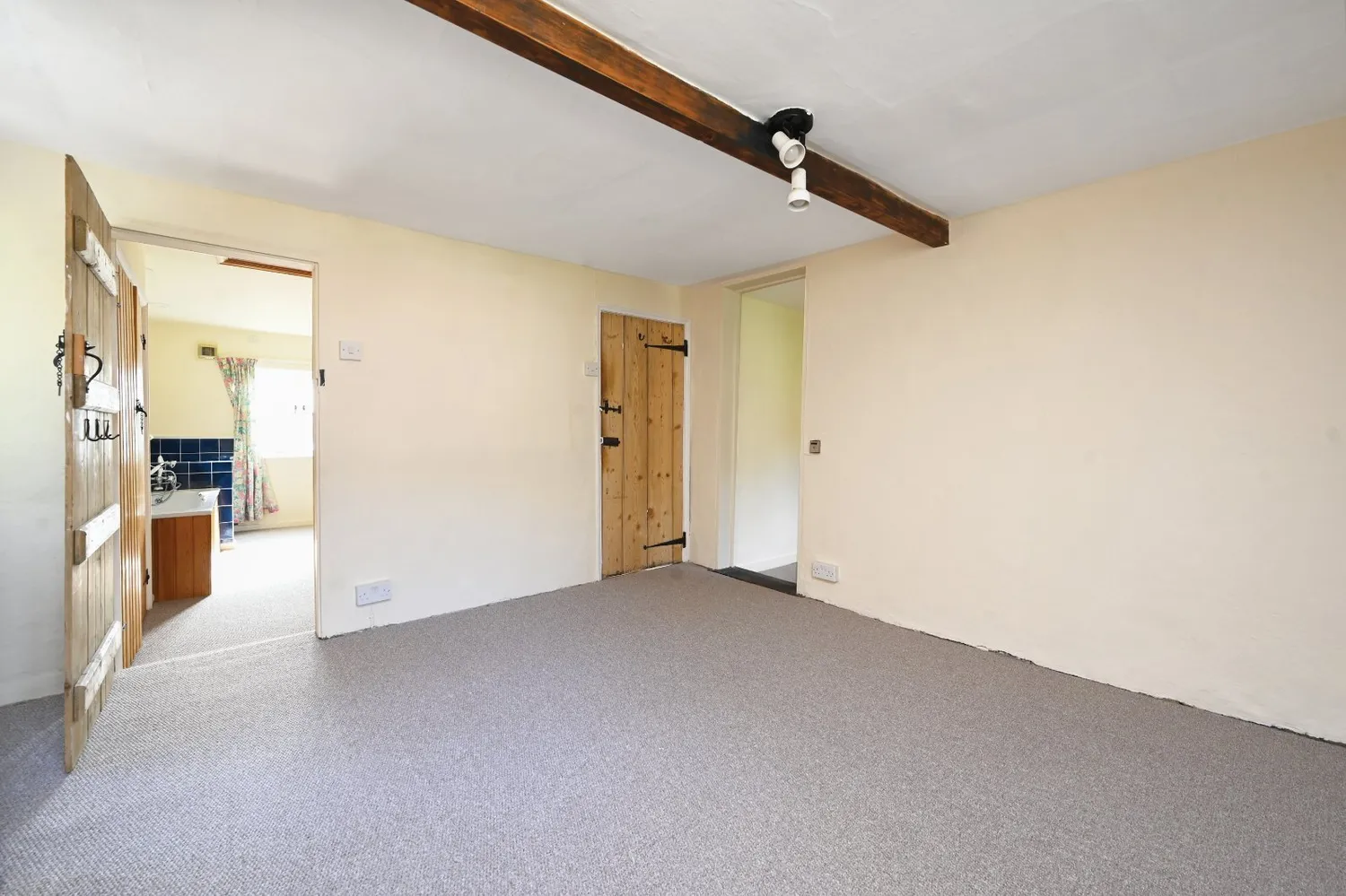 North Lane, West Hoathly, RH19 photo 22