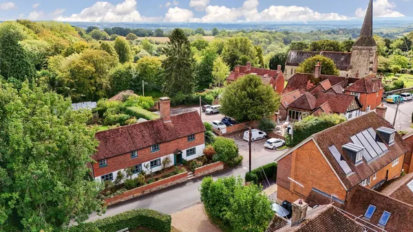 North Lane, West Hoathly, RH19 photo 26