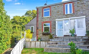 Hope Cottages, Polbathic, Torpoint, Cornwall, PL11 photo