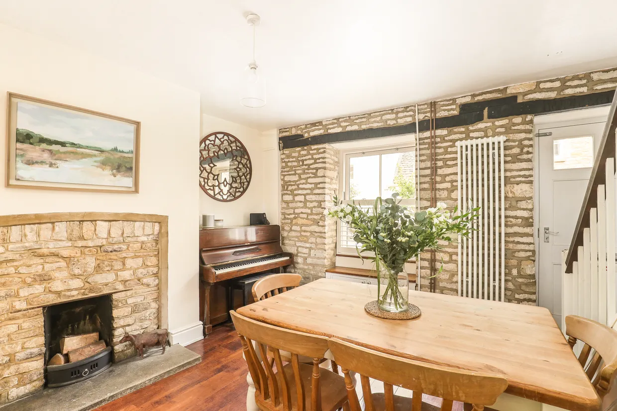 Tetbury Street, Minchinhampton, GL6 photo 11