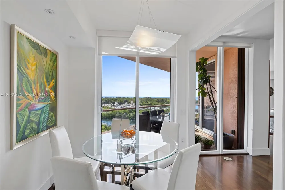 60 Edgewater Dr, Coral Gables, FL 33133