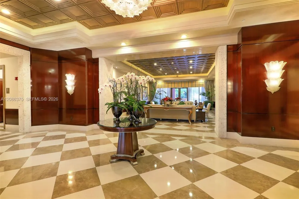 60 Edgewater Dr, Coral Gables, FL 33133
